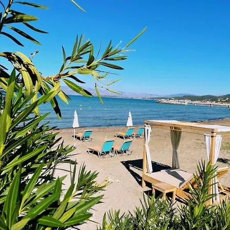 Fior Di - Corfu Garden Getaways * Roda (Corfu)