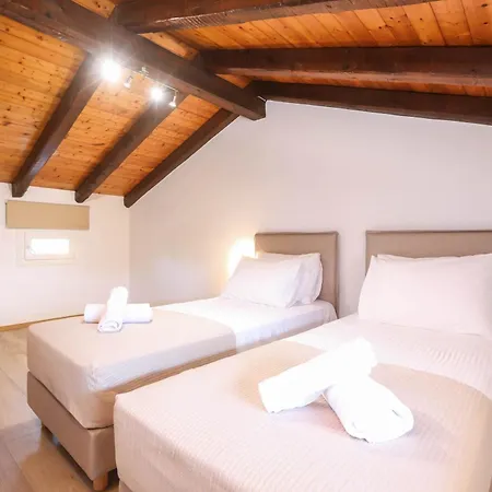 Fior Di - Corfu Garden Getaways *