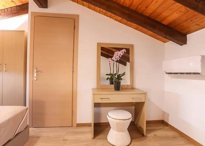 Fior Di - Corfu Garden Getaways Апартаменты Рода
