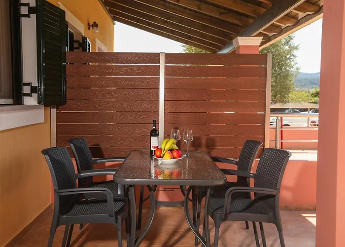 Fior Di - Corfu Garden Getaways
